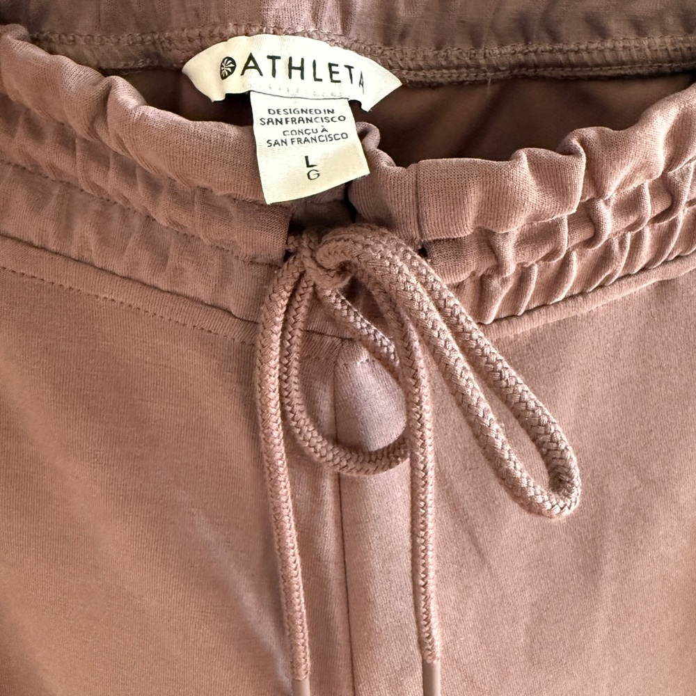 Athleta Seasoft Straight Pants, size L
